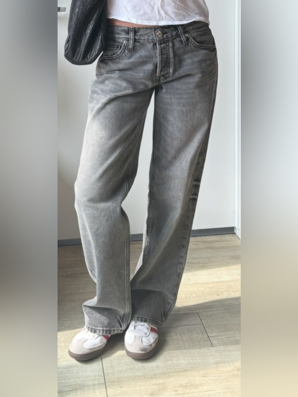 EB Denim low rise baggy marmont jeans